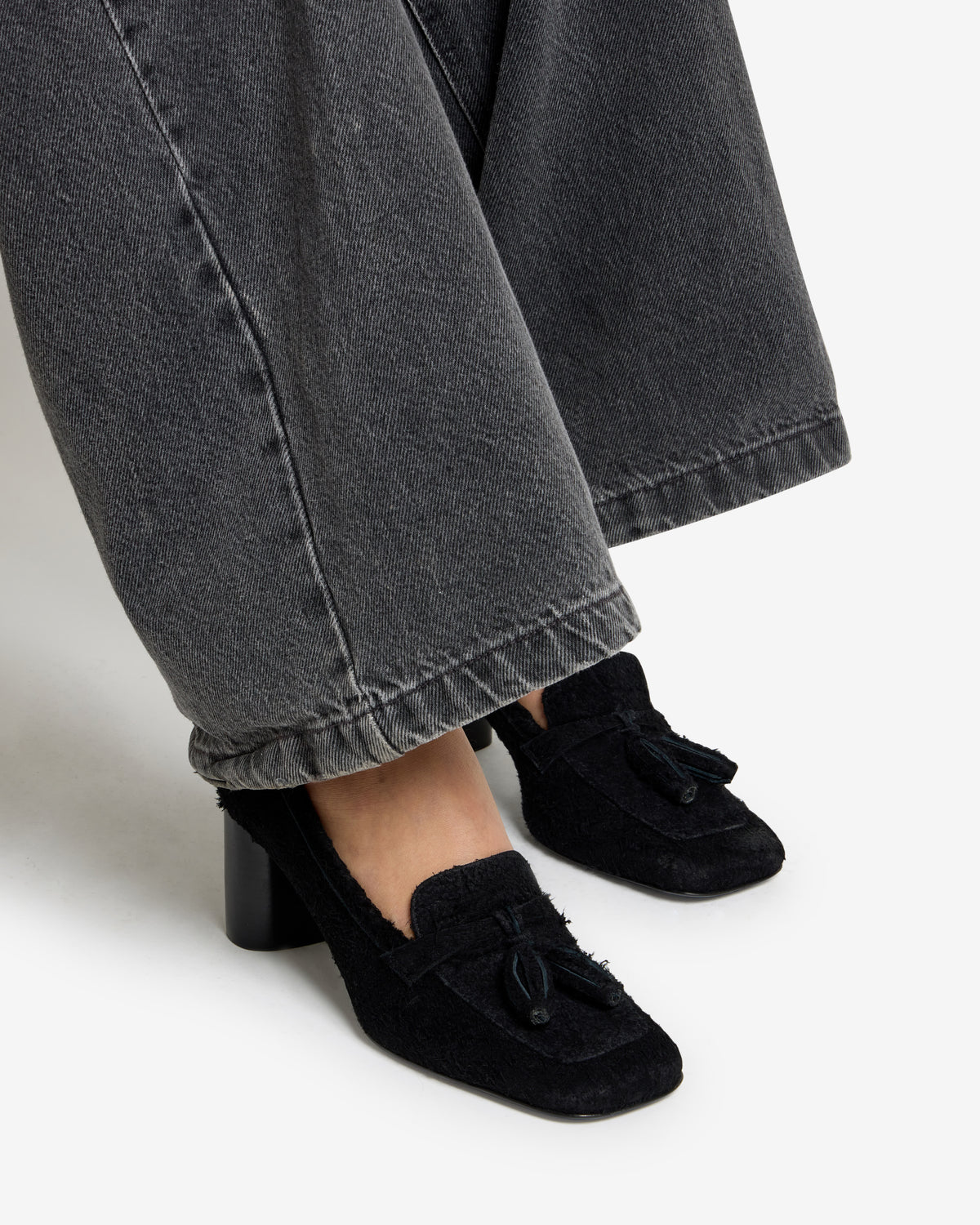Atilia | Women's velour décolleté