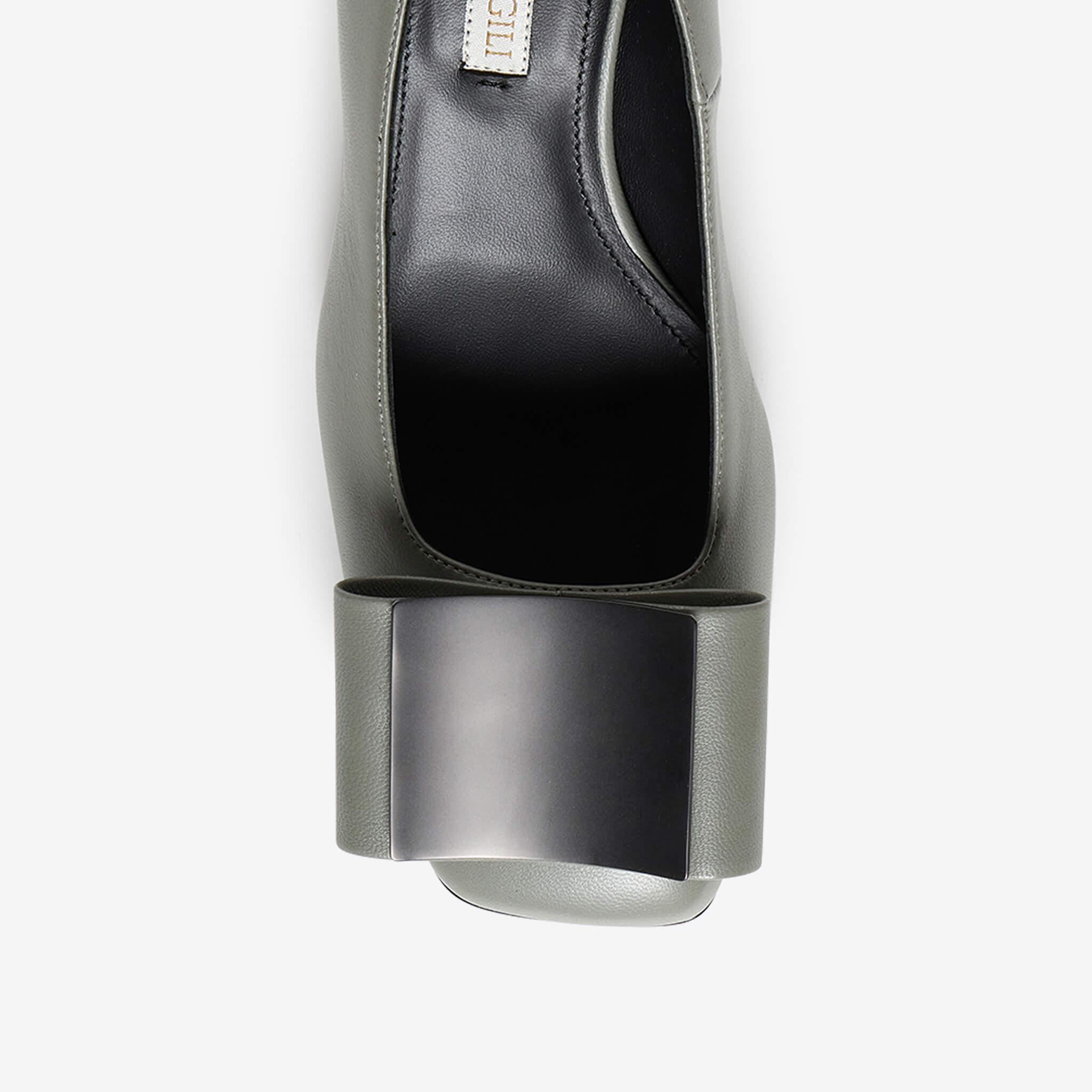 Ennia | Women's lambskin décolleté