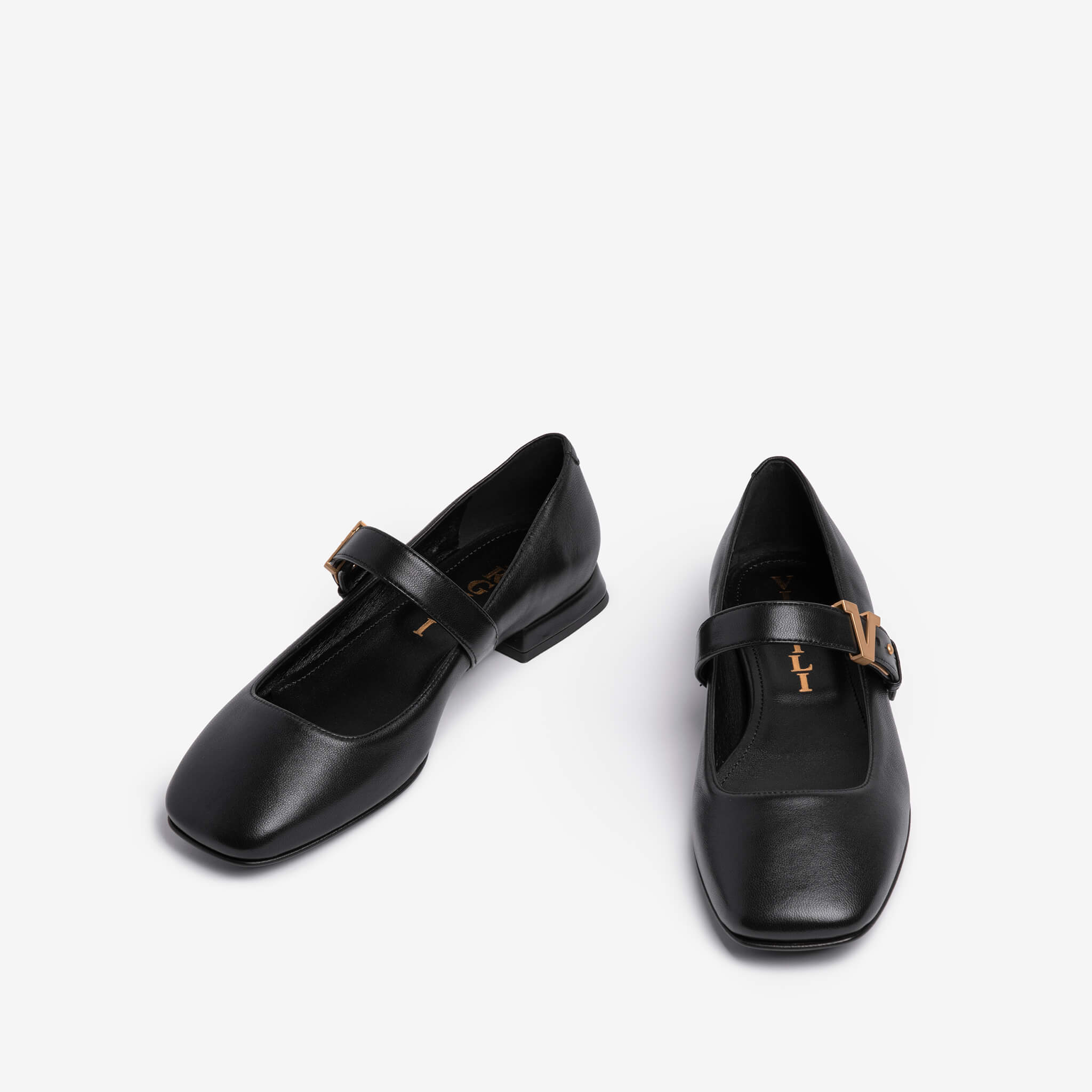 Metella | Ballerina in nappa con cinturino decorativo donna