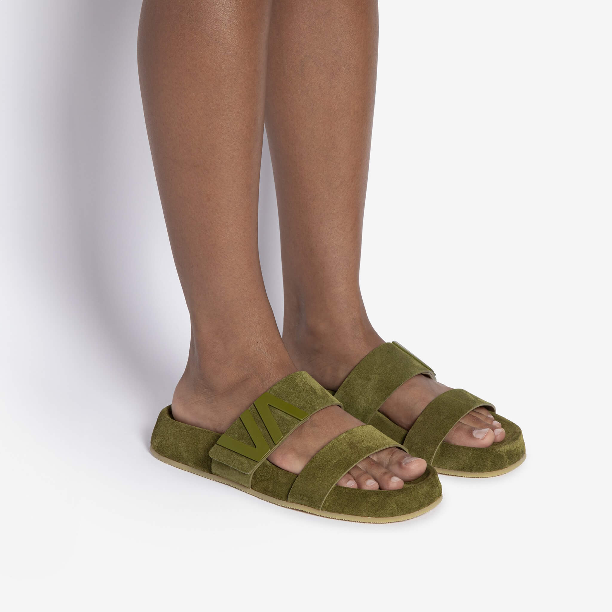 Latoria | Slider in pelle scamosciata donna