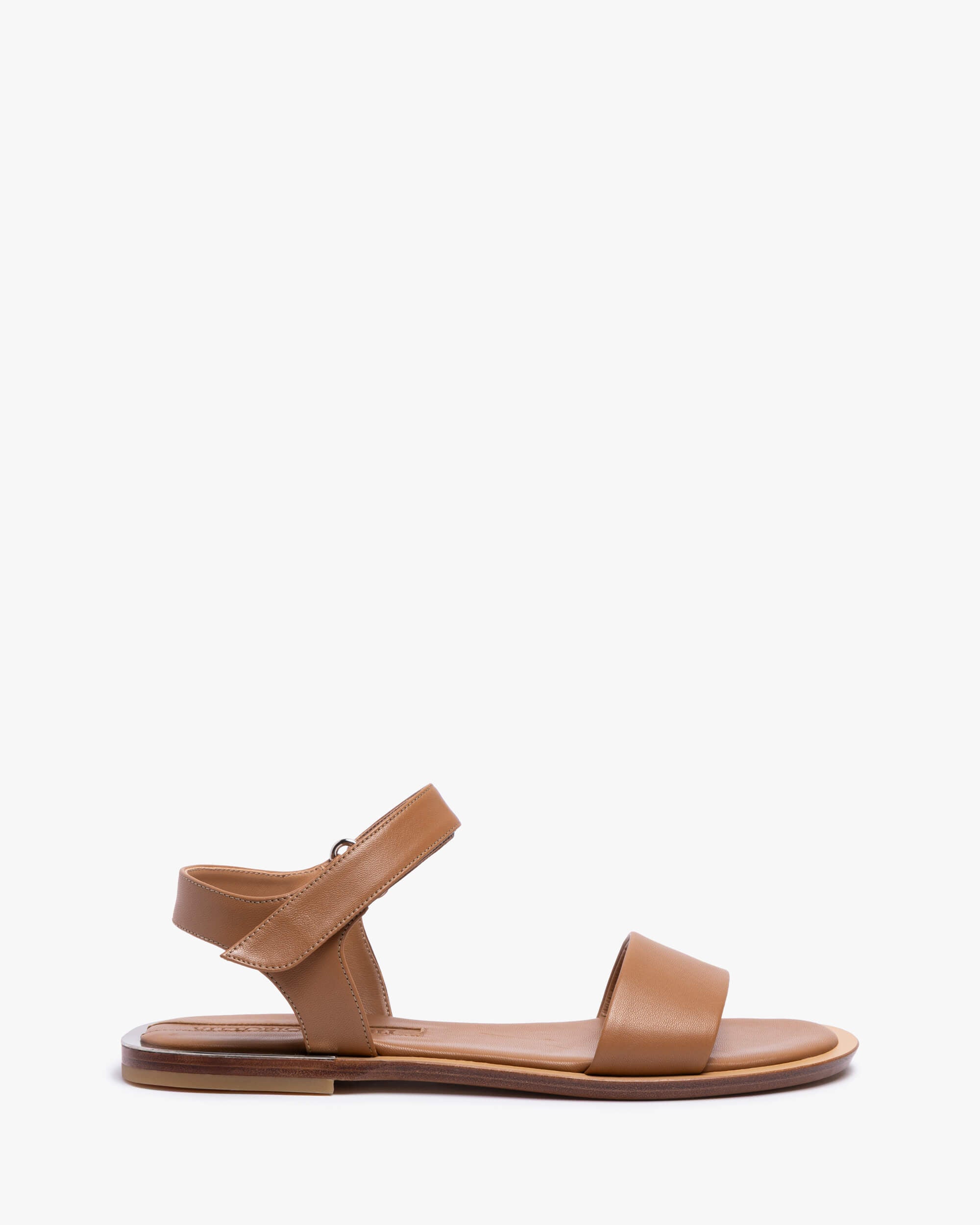 Etrilia | Women's goat sandal