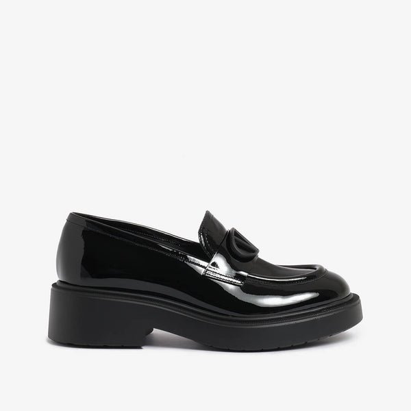 Mocassino in vernice nero donna fodera in capra