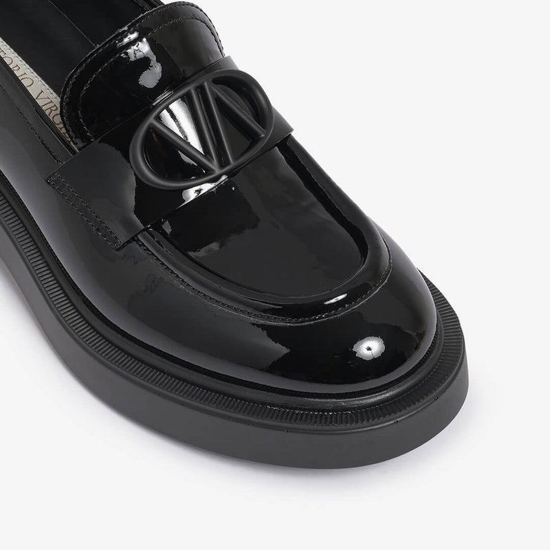 Black women's patent leather loafer fur lining