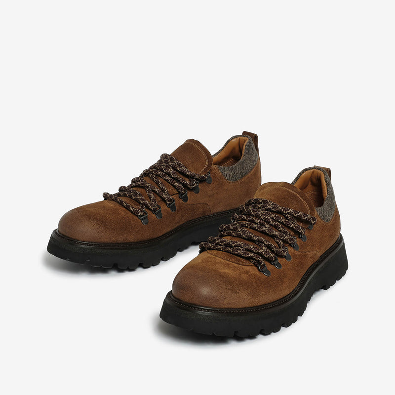 Oak men's mountain laced