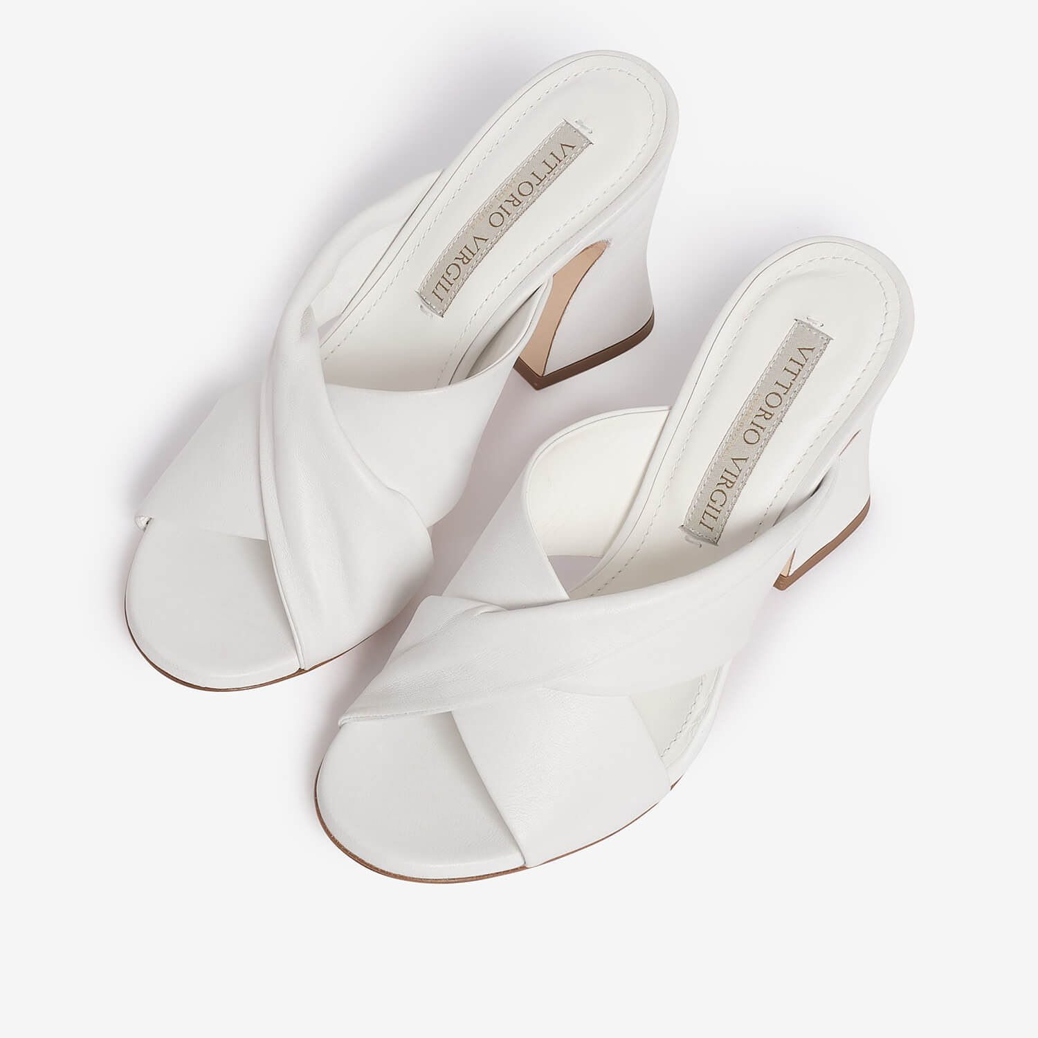 Sandalo in pelle donna