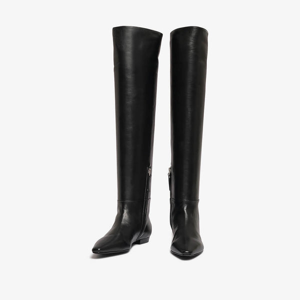 Black women's leather cuissardes