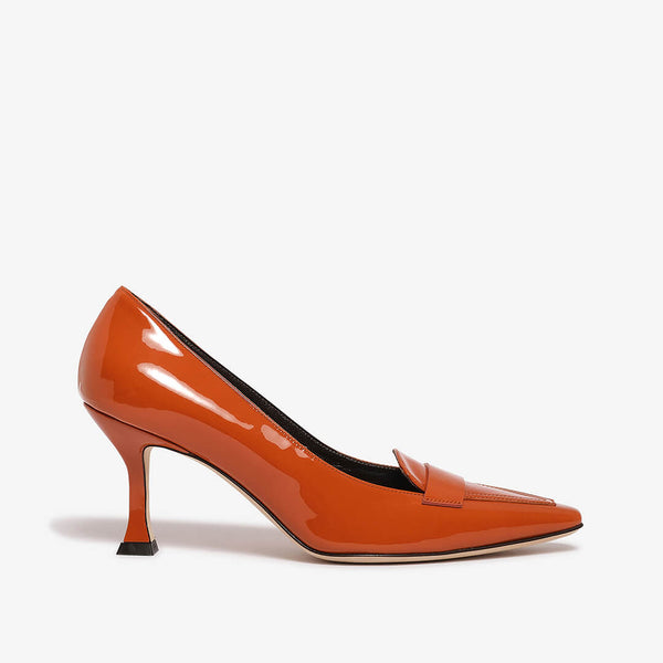 Rust women's patent leather décolleté