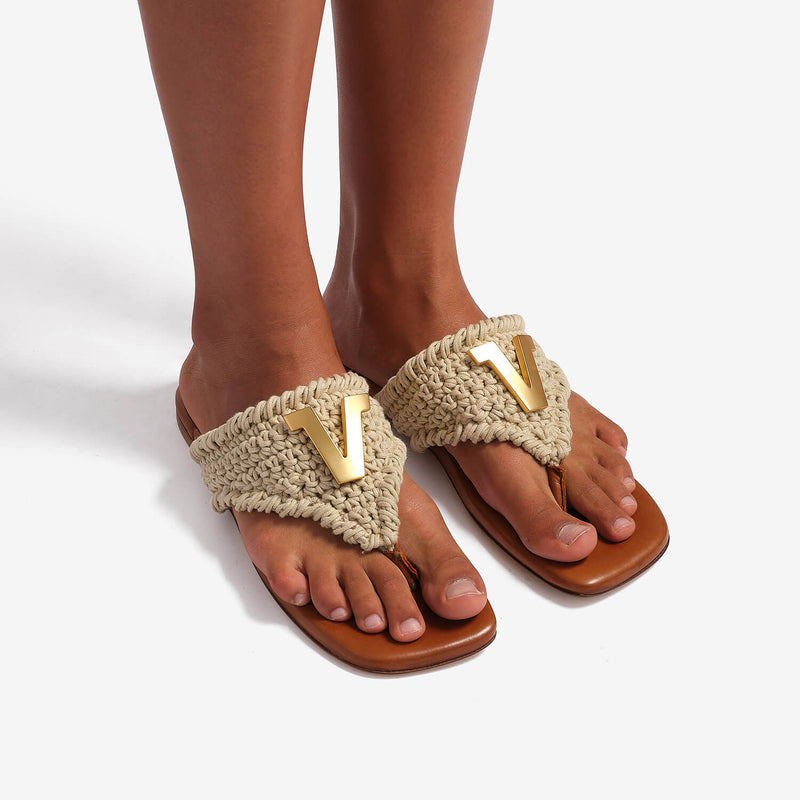 Sandalo infradito in nappa crochet donna