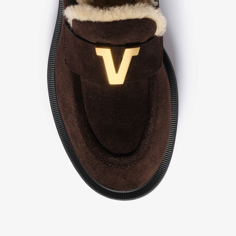 Shop Louis Vuitton 2023 SS Monogram Moccasin Loafers Logo Loafers