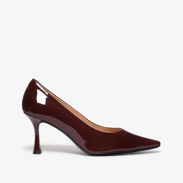 Appia | Burgundy women's patent leather décolleté